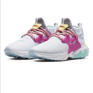 Nike Presto React Sneaker Big Girls Sneakers SZ 5
